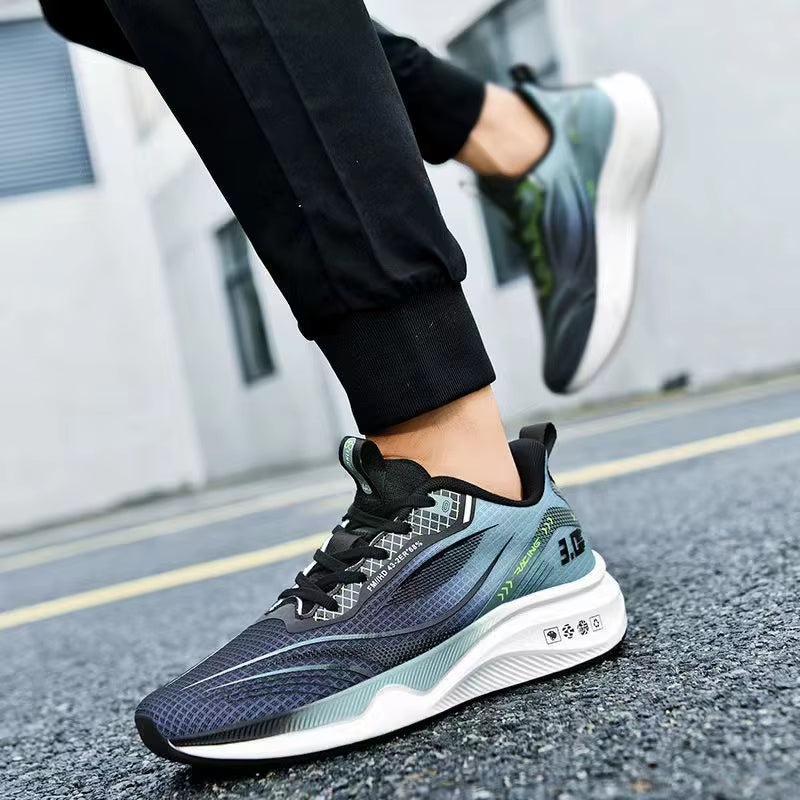 Summer New Ultra Light Running Shoes Men Breathable Sports Sneakers Lightweight Shock-Absorbing Soft Soles Shoes for Student